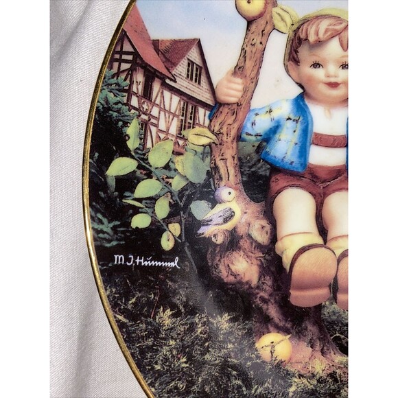 Vintage MJ Hummel Plate "Apple Tree Boy & Girl" 1991 Little Companions 8" Collec - Picture 2 of 5